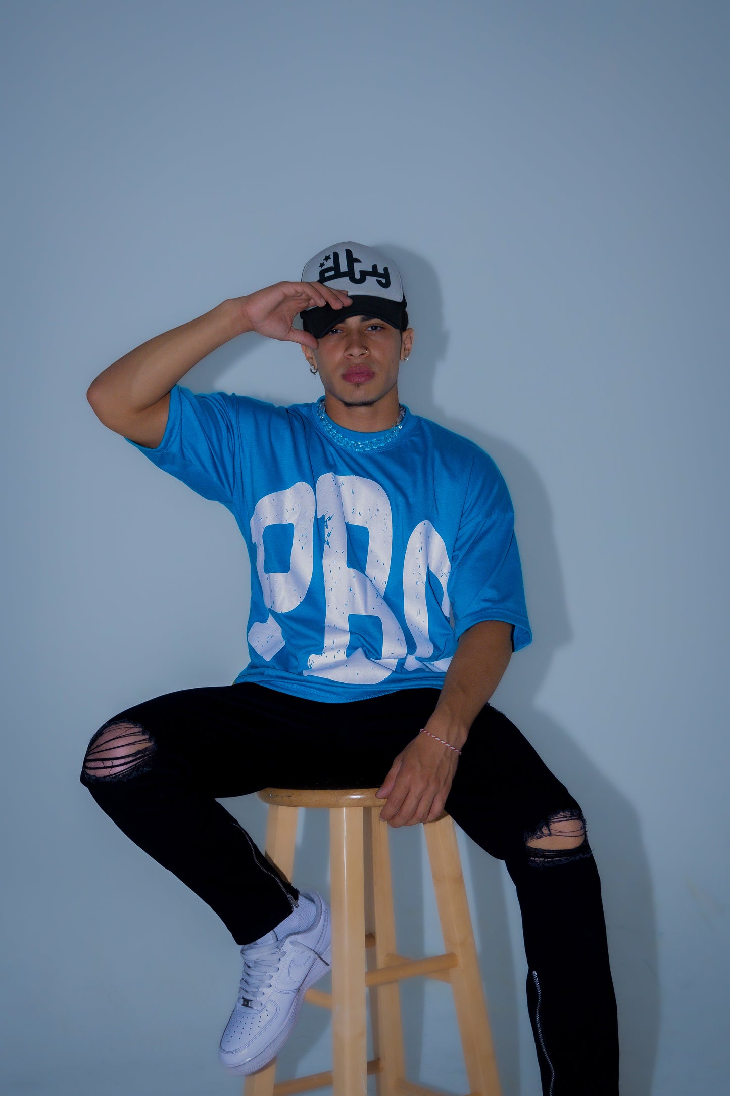 UNDERGROUND UNIVERSITY OVERSIZED TEE (BLUE)